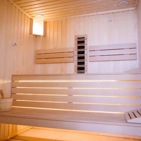 Sole & Splendore - Pool And