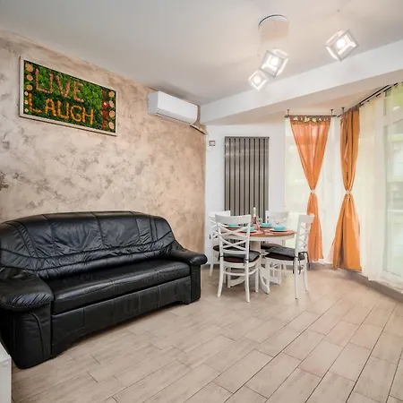 Sole & Splendore - Pool And Năvodari