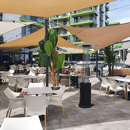 Sole & Splendore - Pool And *