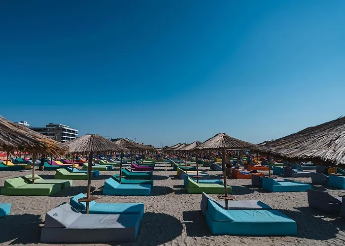 Sole & Splendore - Pool And