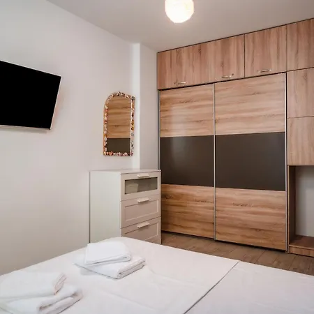 Sole & Splendore - Pool And Spa Beach Resort Apartment