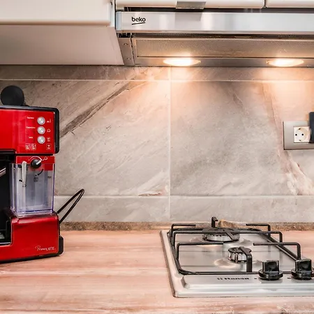 Sole & Splendore - Pool And شقة Năvodari