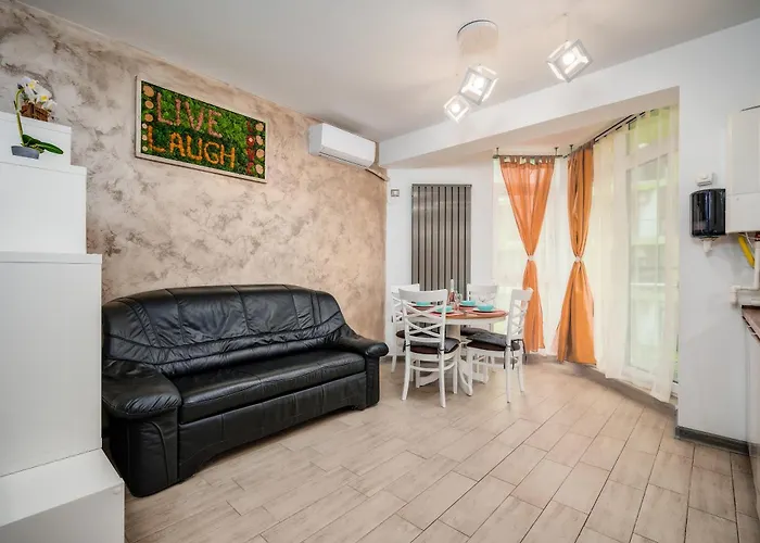 Sole & Splendore - Pool And Нэводари