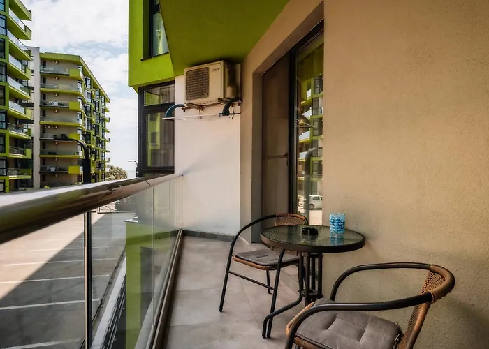 Sole & Splendore - Pool And Нэводари