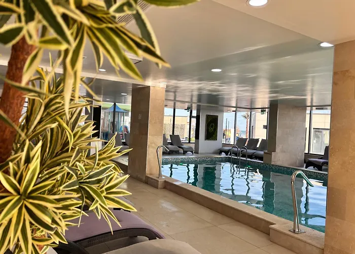 Sole & Splendore - Pool And * Нэводари